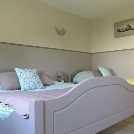 La Grenouillere- Gite 9 Personnes, 3 Chambres, 3 Sdb, 3 Toilettes, Ideal Pour Sejour Court Ou Etape *